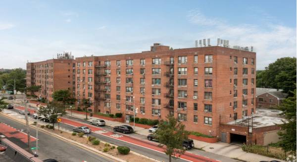$18,500,000 / 4br - 1180566ft2 - 6 STORY JAMAICA-BUILDING 134 UNITS 7.7 X-RENT-ROLL-16.9% CASH on CASH (Queens)63698533540225120