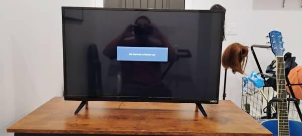 Vizio Tv 28" 1