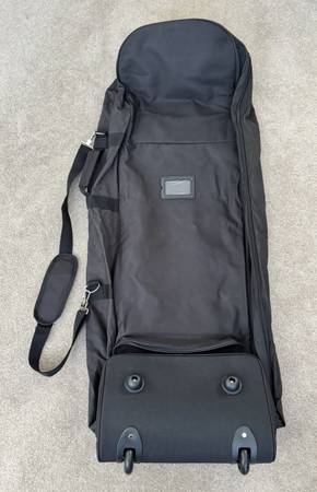 Padded Rolling Golf Travel Bag with Wheels 1