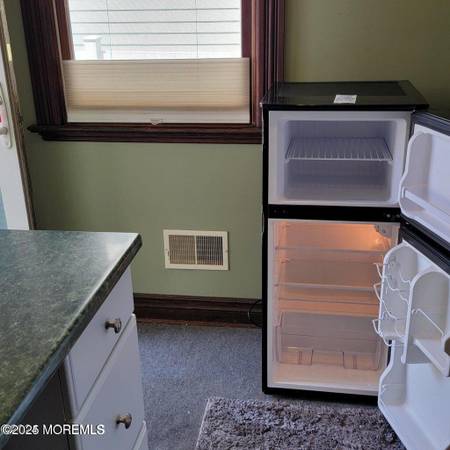 $1,800 / 1br - APT ON OCEAN AVE., BELMAR FOR RENT   --- YEARLY --- (BELMAR, NJ)63676274950529124