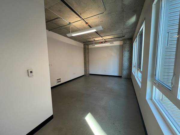 $951 / 264ft2 - Professional Office Space! FREE 1st Months Rent - 206.745.6684 (Sodo, Georgetown, Bellevue, South Seattle, WA)64166049711746124