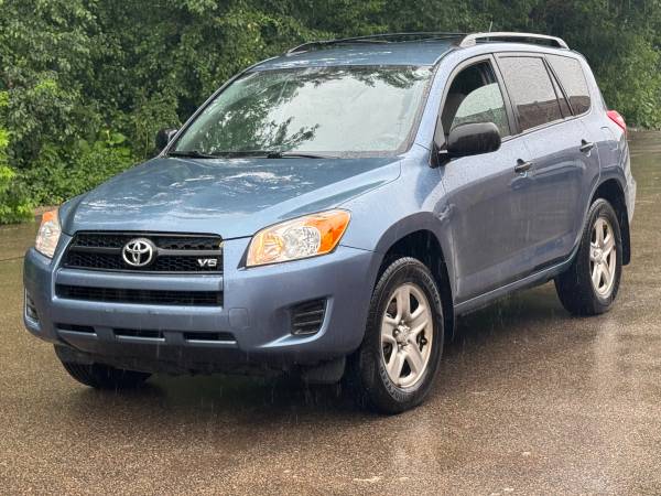 2011 TOYOTA RAV4 AWD V6 con solo 129xxx millas!!! Pocas millas!! Título limpio! - $10,995 (Maplewood)63470776184833121