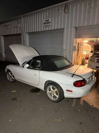 1999 Mazda Miata Part out Parts NB MX-5 1