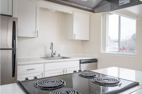 $1.470 / 2br - 854ft2 - Piso superior con hermosa vista (Cascade Park)63820882359425124