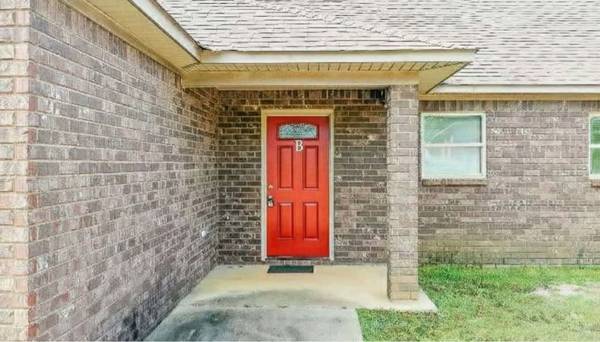 $1400.00 / 3br - Spacious 3 Bed, 2 Bath Duplex Unit in Fort Mitchell - $1400/mo64018451863811120