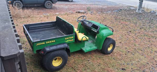 Johndeere Gator 1