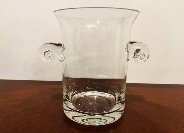 Luxurious High Quality Bohemian Clear Crystal Ice Bucket. 1