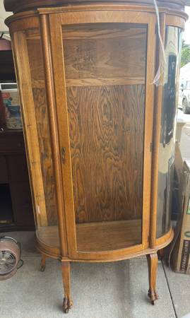 OAK WOOD CABINET 1