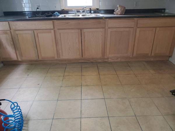 2 bedrooms, 2nd. floor, Smith Hill 1