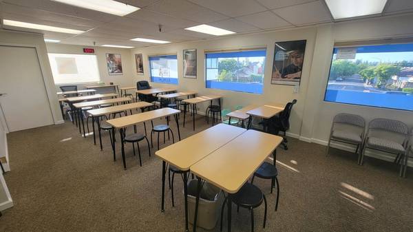 $3,080 / 1100ft2 - 1098 Square Foot Office Space Available (cupertino)63880134958209120