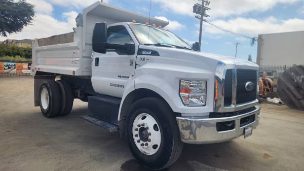 Camión volquete Ford F650 Super Duty 2021 - Automático. Capacidad de 5-7 yardas cúbicas - $72,400 (hayward / castro valley)63487104861571123