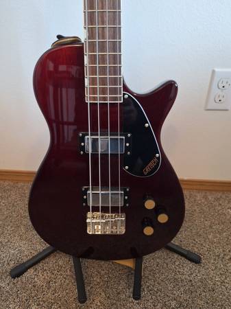 Gretsch Streamliner Jet Club Electric Bass Guitar 1