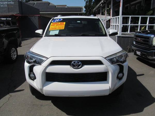 2014 Toyota 4Runner SR5 4x2 4dr SUV - $20,500 (+ Reys Auto Sales 2)63654703566721121
