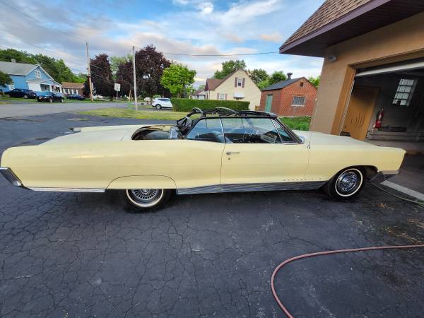 1966 Pontiac Bonneville Convertible - $7.995 (North Tonawanda)63483359862787123