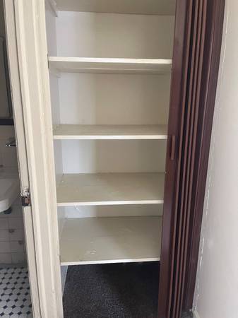 $1,500 / 2br - 1219ft2 - Awesome 2 bed / 2 bath Bloomfield Hills lakefront Condo. (Bloomfield Hills)63926725834115123