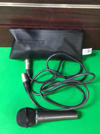 Shure microphone 1