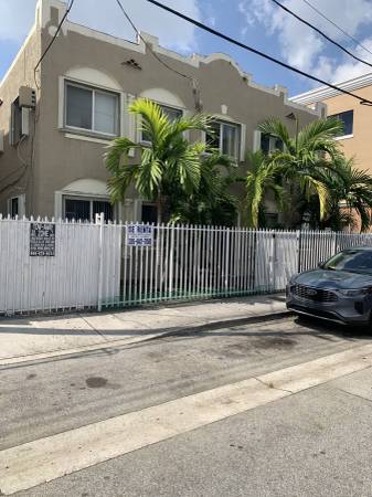 $1,495 / 1hab - 6000ft2 - 1036 SW 3rd Street #5 (Miami)64051006946177120