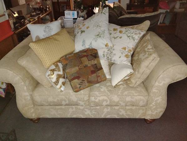 Classic Beige Sofa 1