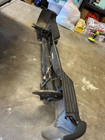 Toyota Tacoma factory rear bumper and tow hitch 2nd gen - $225 (healdsburg / windsor)63471320491393124