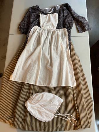 Girl’s Colonial Costume 1