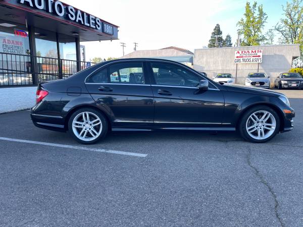 2013 Mercedes-Benz C-Class MOON ROOF* EXTRA CLEAN* MUST SEE* CALL NOW* - $7,995 (Sacramento)63616873947651124