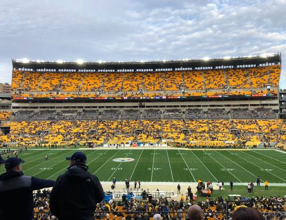 Steelers Club Sec 235 vs Bengals for Sun Nov 16th 45yd behind bench 1