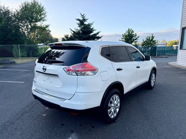 2016 Nissan Rogue S AWD - $7,999 (Tacoma)63617379768833124
