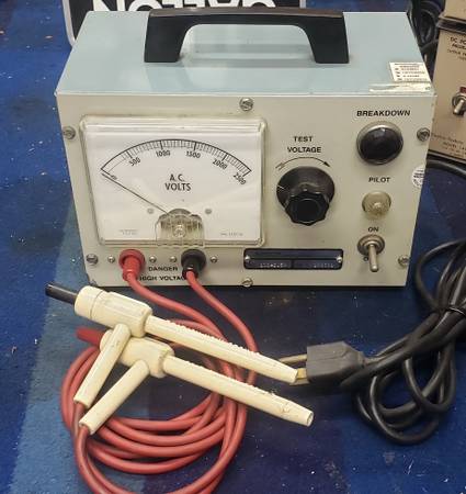 Slaughter 106-2.5W Leakdown Breakdown 2500 volt Tester 1