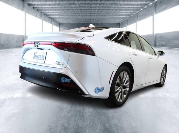 2021 Toyota Mirai XLE - ¡BUENO/MALO/NO CREDITO OK! - $9,999 (+ Escondido Auto Super Center)63616088757635122