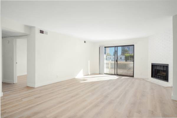 $3,995 / 2br - Close To UCLA! Apply Now! Spacious 2 Bed 2 Bath Westwood Apt! (Westwood 90024/UCLA)63701110869635122