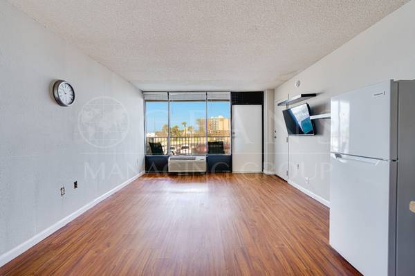 $1,400 / 331ft2 - 2043 S Atlantic Ave #206 (Daytona Beach Shores)63791575177729123