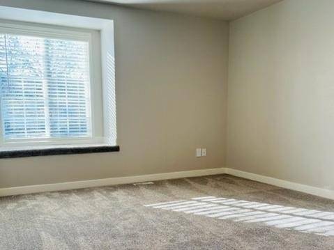 $3,056 / 3br - 1642ft2 - Playground, Updated Black & Silver Appliances, Ceiling Fan (Puyallup/Sumner)63852483268353123