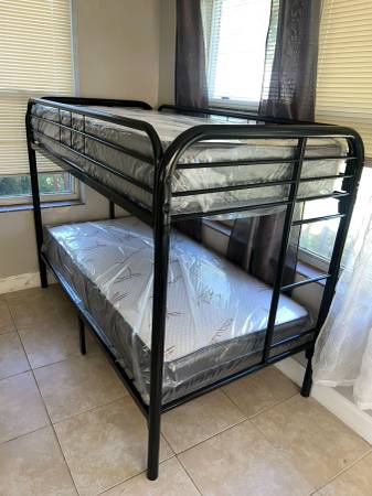 What you want ?  Twin over Twin ? Full Over Twin ?  Bed Frame only ? 1
