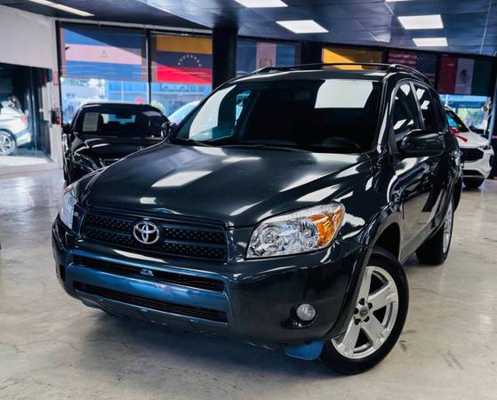 2008 Toyota RAV4 Sport 4dr SUV SUV RAV 4 - $15,995 (1555 W San Carlos St  San Jose, CA 95126)63617844411905121