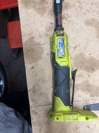 Ryobi PBLRC25 18V 3/8 inch Impact Wrench