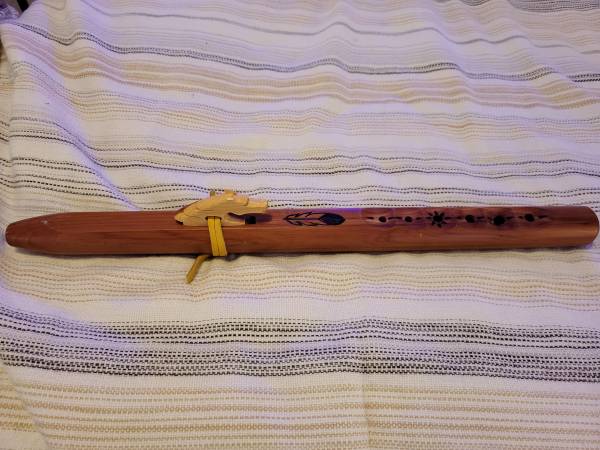A really nice Native American flute 1