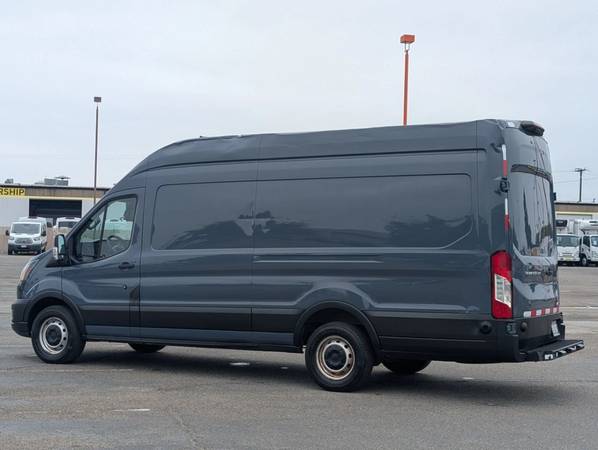 2020 Ford Transit-250 Extended Long - Photo 5
