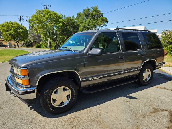 1 DUEÑO 1999 CHEVY TAHOE LT 4PUERTAS 4WD. SIN SMOG. TÍTULO LIMPIO / CARFAX - $3.800 (concord / pleasant hill / martinez)63470226576385124