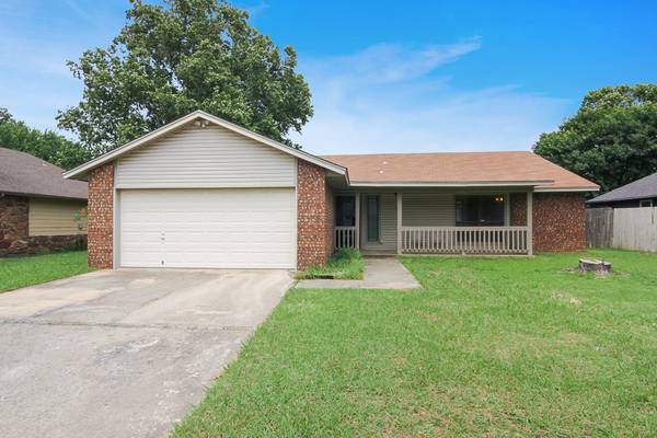 $236,000 / 3br - 1650ft2 - Ready to go Home in Owasso. 3 Beds, 2 Baths63982278823043121