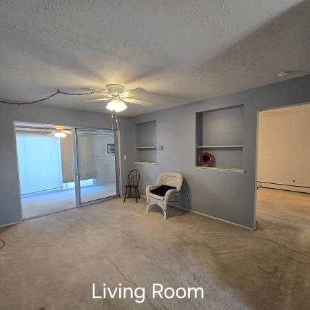 $70,000 / 1br - 730ft2 - Lake Angela Co-Operative Condo/Apartment - Lake front (South Lyon)63926727846019124