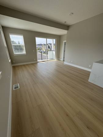$2,495 / 2br - ¡Tu nueva historia familiar comienza aquí! Dúplex único @ Liberty! (Beaverton, Northwest Heights, Portland, North Bethany)63831771313795121