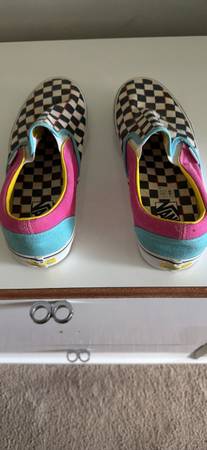 VANS Checkered Slide on’s Size 10 1/2 1