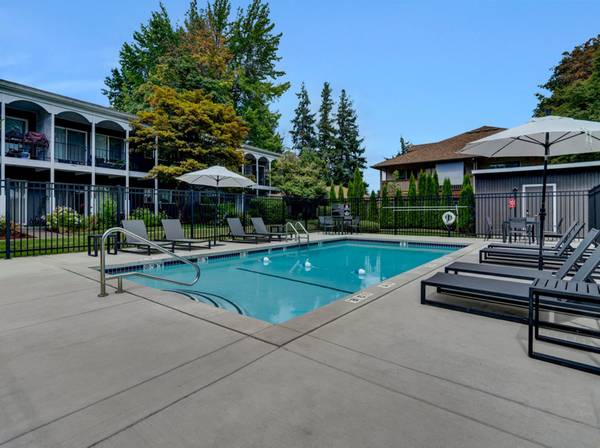 $1,399 / 1br - OPEN HOUSE FRIDAY - Get a FREE GIFT with TOUR! - Pet Friendly + AC (Beaverton)63956504510211122