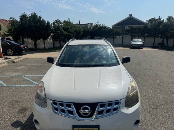 2015 Nissan Rogue - $4,800 (NO NECESITA NADA)63470614560769122
