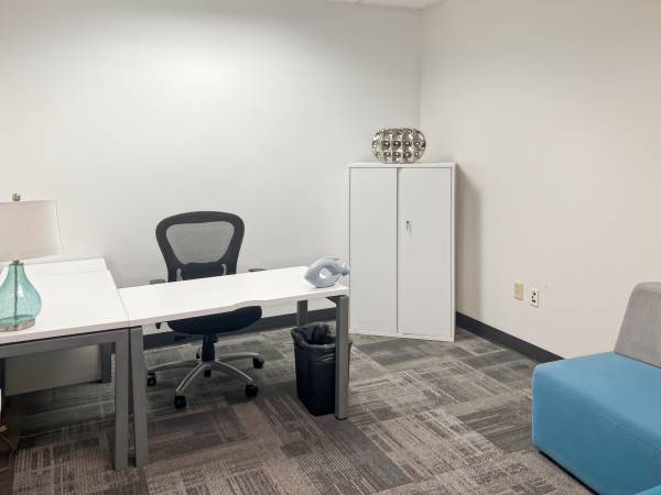 Office space with a polished, professional feel 1