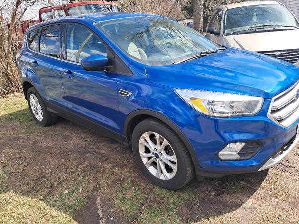 2017 Ford escape SE Sport SUV 4D - $8,200 (Wisconsin Rapids)62969134073857120