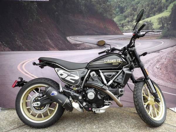 2025 Ducati Scrambler Full Throttle Longitudinal Twin 803 1