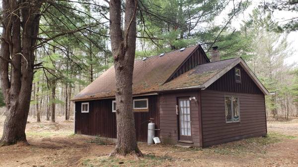 $99,900 / 2br - Rustic Cabin on 3 Wooded Acres in Marinette County (Beecher)62949787377153123