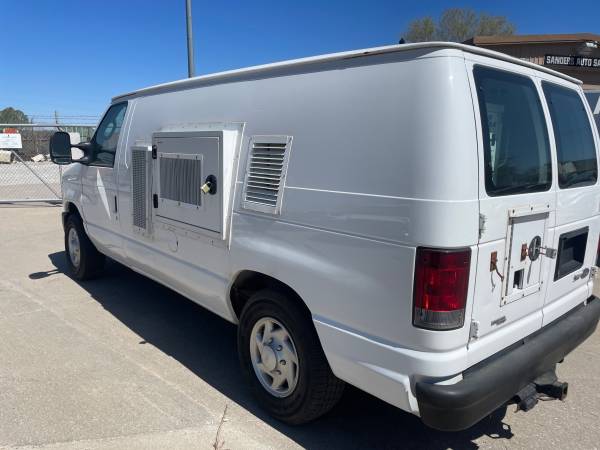 2012 FORD E250 CARGO VAN W/ PELSUE GENERATOR - $8,99563619674771457121
