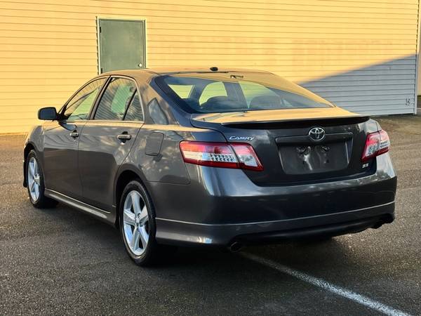 2011 Toyota Camry Base 6-Spd AT - $5,499 (Tacoma)63474692137089122